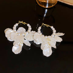 Flower Beaded Resin Pearl Earrings Hoops