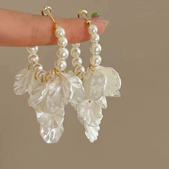 Flower Beaded Resin Pearl Earrings Hoops