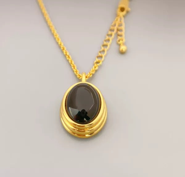 18K Gold Plated Oval Mother Pearl/ Gemstone Necklace